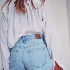 - NWT urban outfitters girlfriend high rise denim shorts